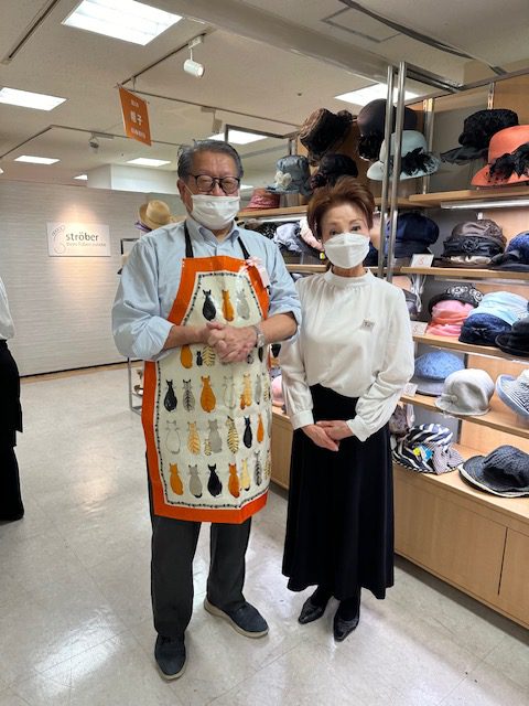 A69C8984-A694-49EB-80B6-